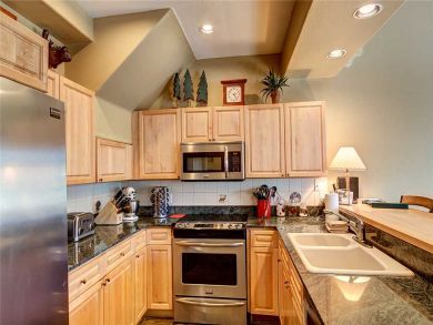 Breckenridge Home 925801 Breckenridge Home 925801
