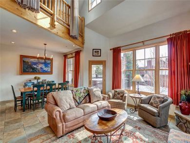 Breckenridge Home 925810 Breckenridge Home 925810