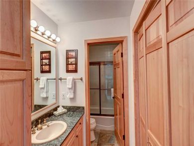 Breckenridge Home 925810 Breckenridge Home 925810