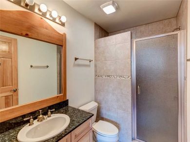 Breckenridge Home 925811 Breckenridge Home 925811