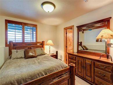 Breckenridge Home 925828 Breckenridge Home 925828