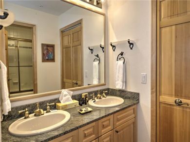 Breckenridge Home 925842 Breckenridge Home 925842