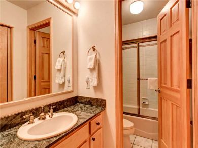 Breckenridge Home 925843 Breckenridge Home 925843