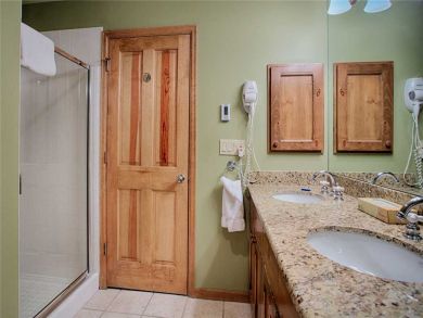 Breckenridge Home 925853 Breckenridge Home 925853