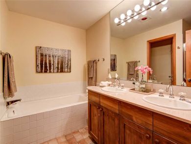 Breckenridge Home 925854 Breckenridge Home 925854