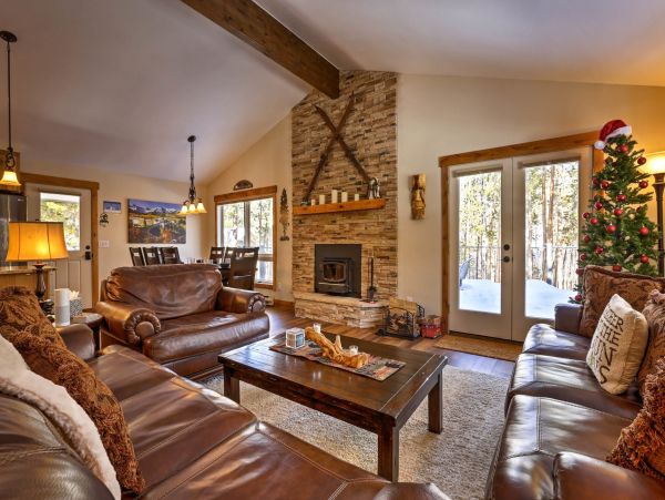 Four Bedroom Mountain Home in Keystone 4 Bedrooms Sleeps 12