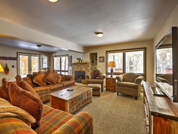 Four Bedroom Mountain Home in Keystone 4 Bedrooms Sleeps 12