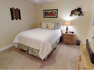 Holmes Beach Vacation Condo Sleeps Four Guests