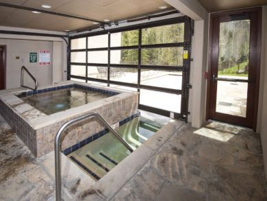 Vail Ski in Ski Out Three Bedroom Vacation Condo