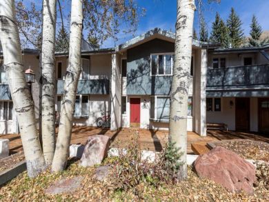 Vail Two Bedroom Vacation Condo Walk to Lift