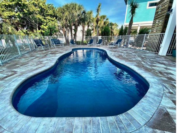 Captiva Luxury Vacation Rental Sleeps Eight Guests