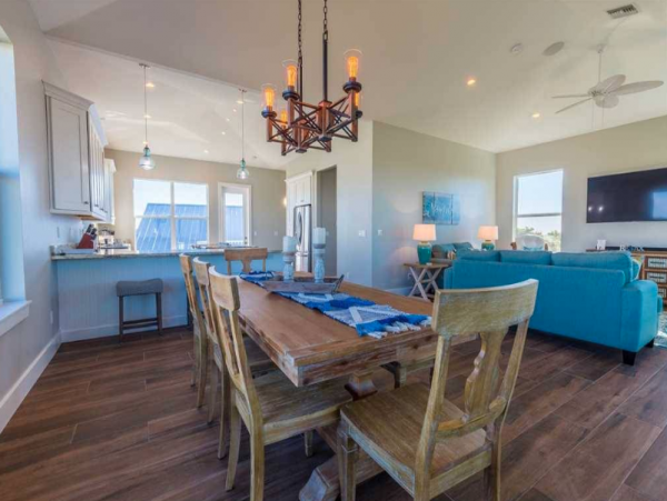 Captiva Luxury Vacation Rental Sleeps Eight Guests