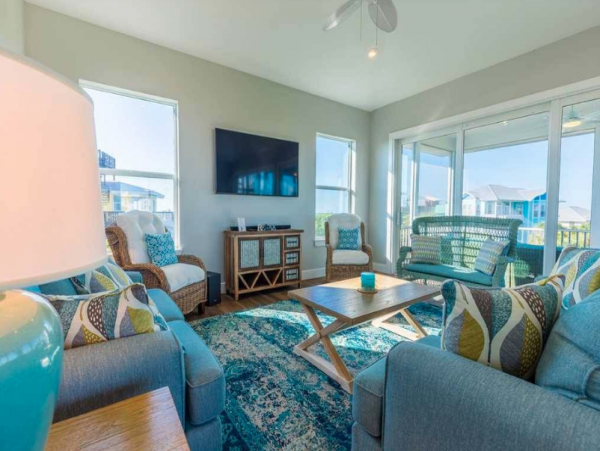 Captiva Luxury Vacation Rental Sleeps Eight Guests