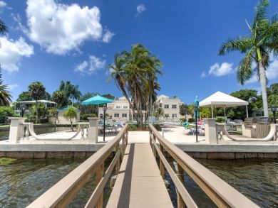 Siesta Bay to Beach Top Rate Community Siesta Bay to Beach Top Rate Community