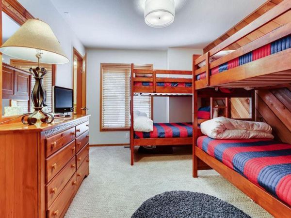 Mountain Retreat with 3 Bedrooms in Avon