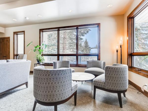 Mountain Retreat with 3 Bedrooms in Avon