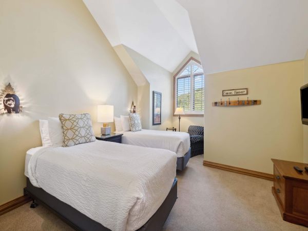 Beaver Creek Ultimate Mountain Retreat Sleeps 8 Guests