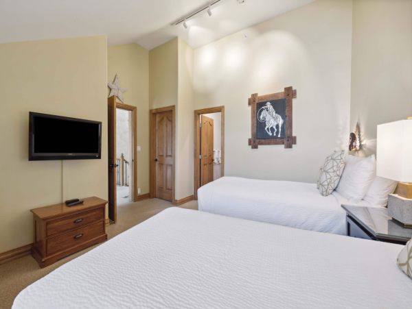 Beaver Creek Ultimate Mountain Retreat Sleeps 8 Guests