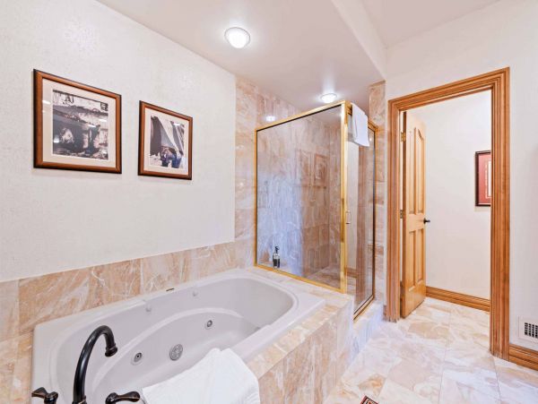 Beaver Creek Ultimate Mountain Retreat Sleeps 8 Guests