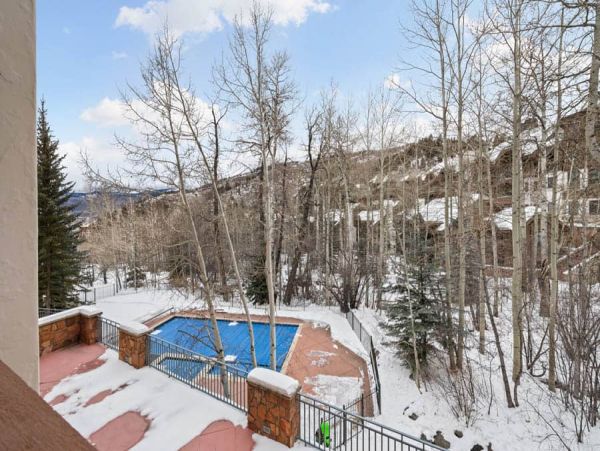 Ski in Ski out  Luxury Accommodation Beaver Creek