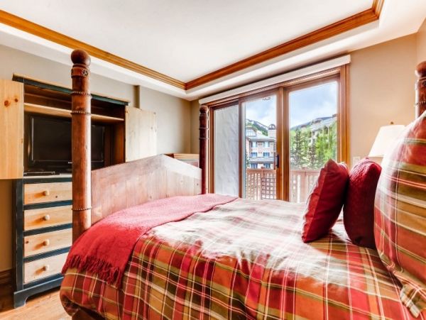 Ski in ski out Beaver Creek Village Townhome