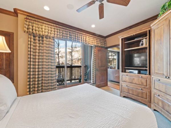 Ski in Ski out Vacation condo in Beaver Creek