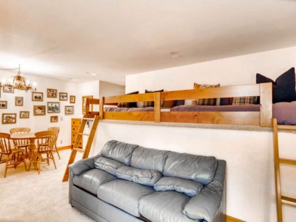 Mountain View Four Bedroom Twonhome in Beaver Creek