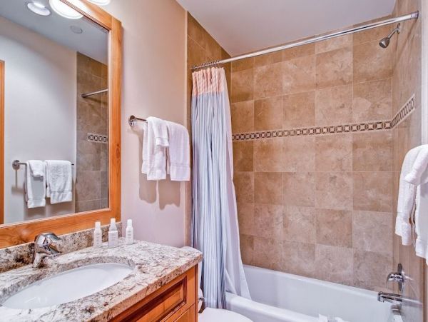 Mountain View Four Bedroom Twonhome in Beaver Creek