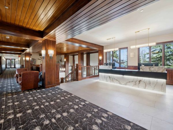 Beaver Creek Four Bedroom Vacation Townhome Walk to Lifts
