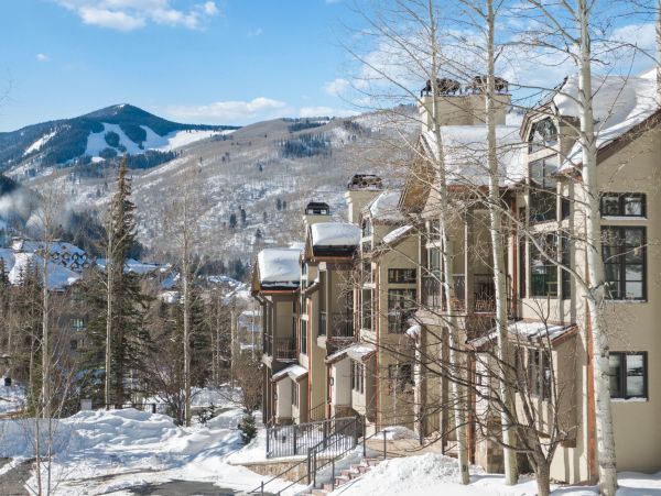 Beaver Creek Four Bedroom Vacation Townhome Walk to Lifts