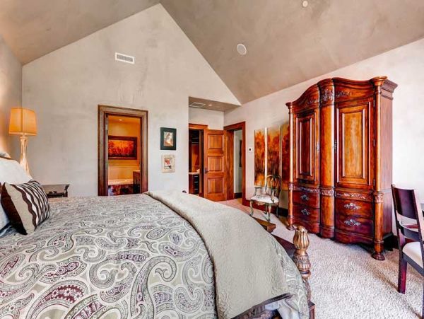 Unparalleled access to the slopes and the Village