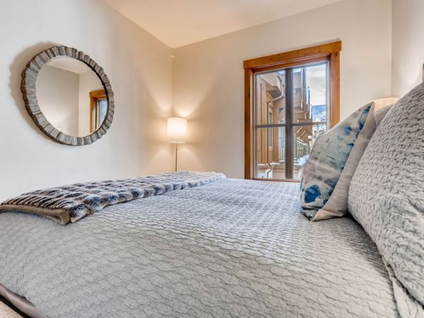 Ski in Ski out Beaver Creek Village Townhome
