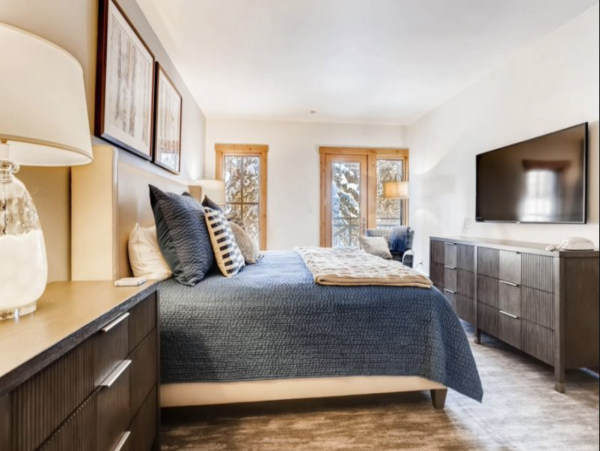 Ski in Ski out Beaver Creek Village Townhome