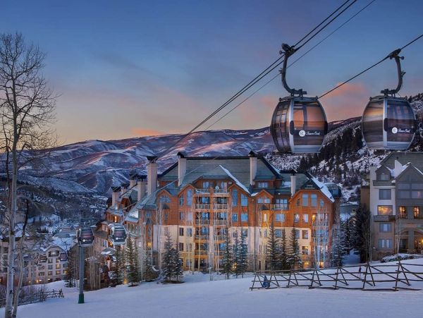 Ski in Ski out Townhome and Walk to Village