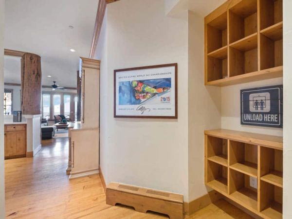 Ski in Ski out Townhome and Walk to Village