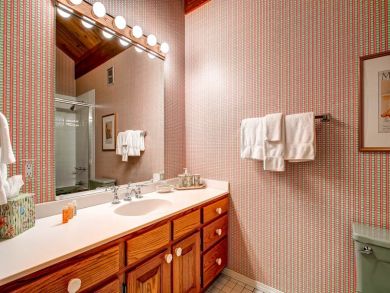 Recently Renovated Duplex - Ski Out for Intermediate Skiers Recently Renovated Duplex - Ski Out for Intermediate Skiers