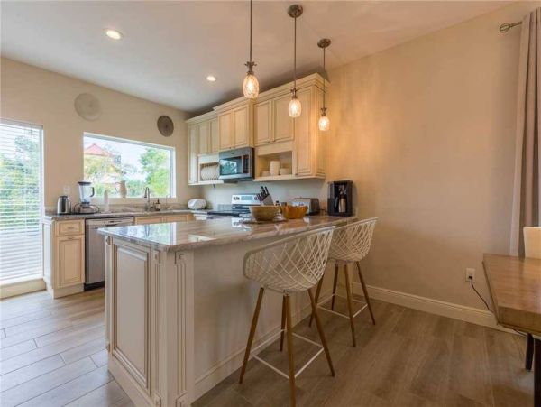 North Captiva Island Luxury Home Walk to Beach Private Pool