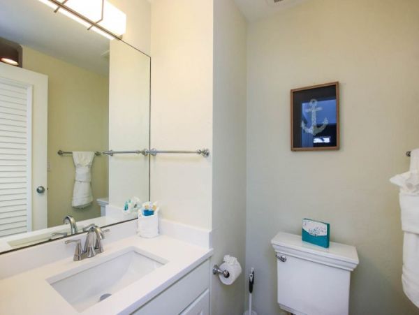 Captiva Island Vacation Home Short Walk to Beach 10 Guests