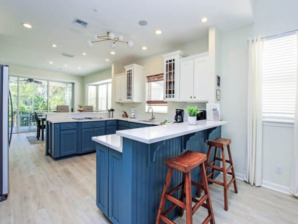 Captiva Island Vacation Home Short Walk to Beach 10 Guests