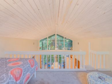 Lush Paradise: Cozy Captiva Home 3 Bedrooms Short Walk to Beach