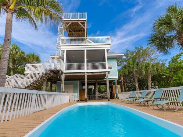 Captiva Island Luxury Vacation Home Walk to Beach