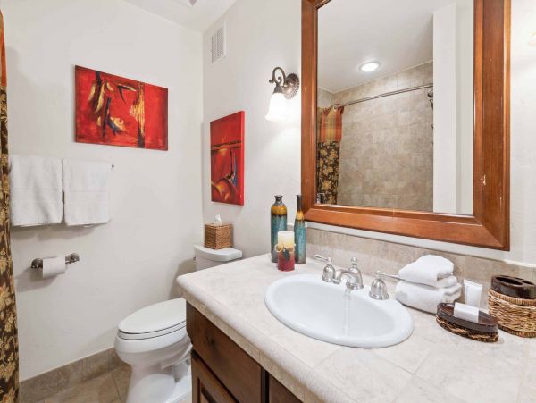 Exclusive Mountain Interior Great Location