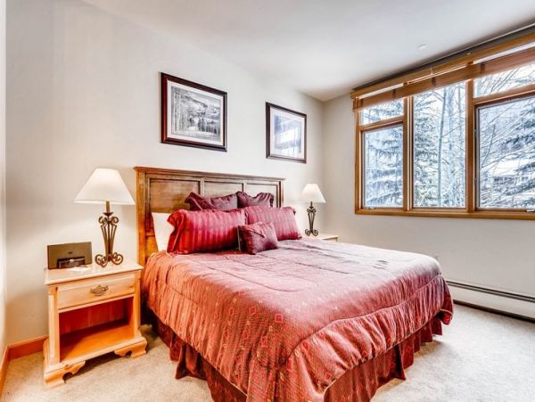 Ski in Ski out Beaver Creek Vacation sleeps 7