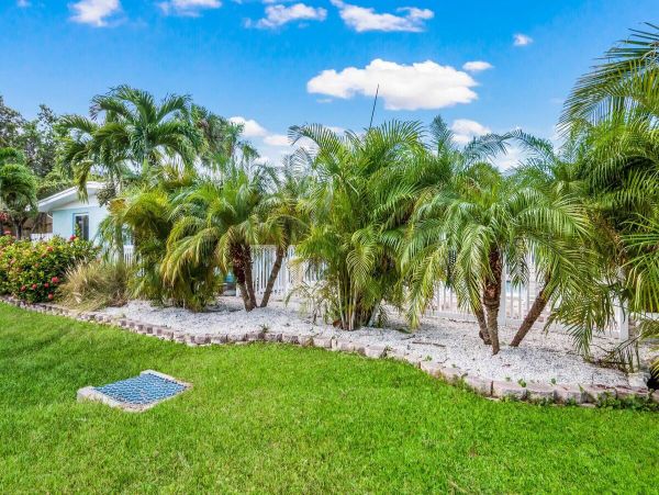 Short Walk to Beach - Holmes Beach Vacation Condo Studio