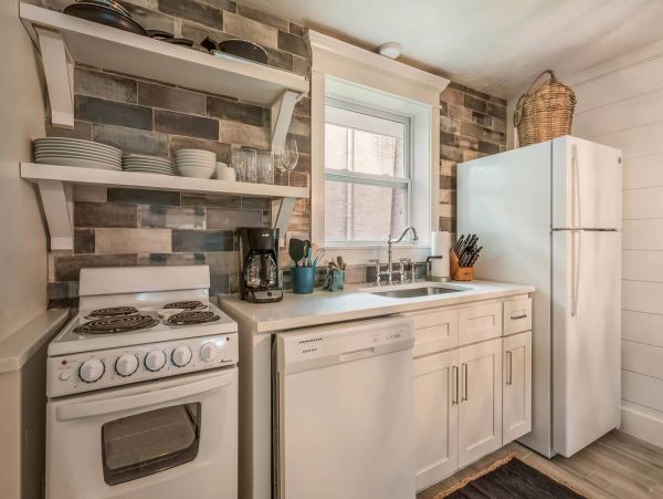 Short Walk to Beach - Holmes Beach Vacation Condo Studio