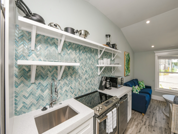 Holmes Beach Two Bedroom Vacation Condo