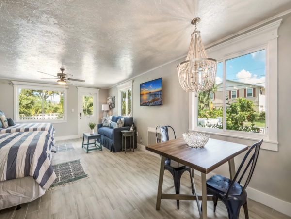 Luxury Studio Can Accommodate Six Guests