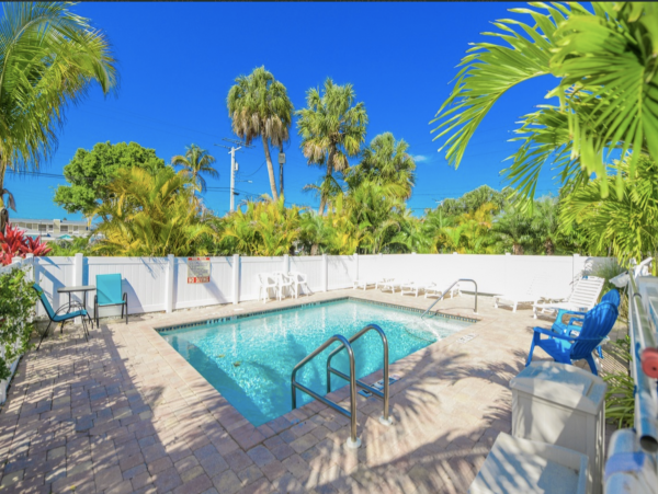 Luxury Studio Can Accommodate Six Guests