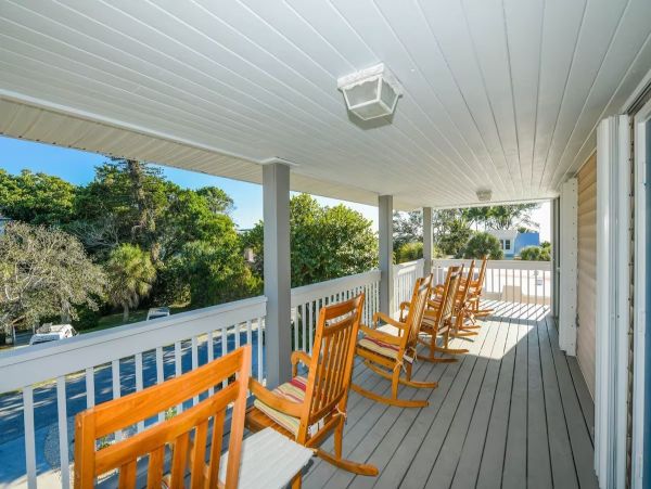Anna Maria Island Vacation Rental - Luxury 3-Bedroom Home with Pool & Gulf Views