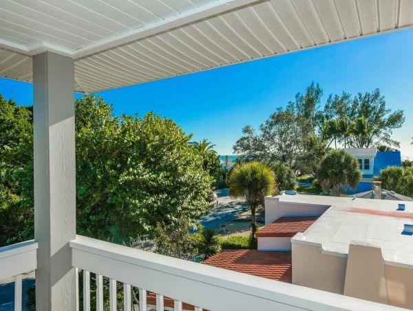 Anna Maria Island Vacation Rental - Luxury 3-Bedroom Home with Pool & Gulf Views